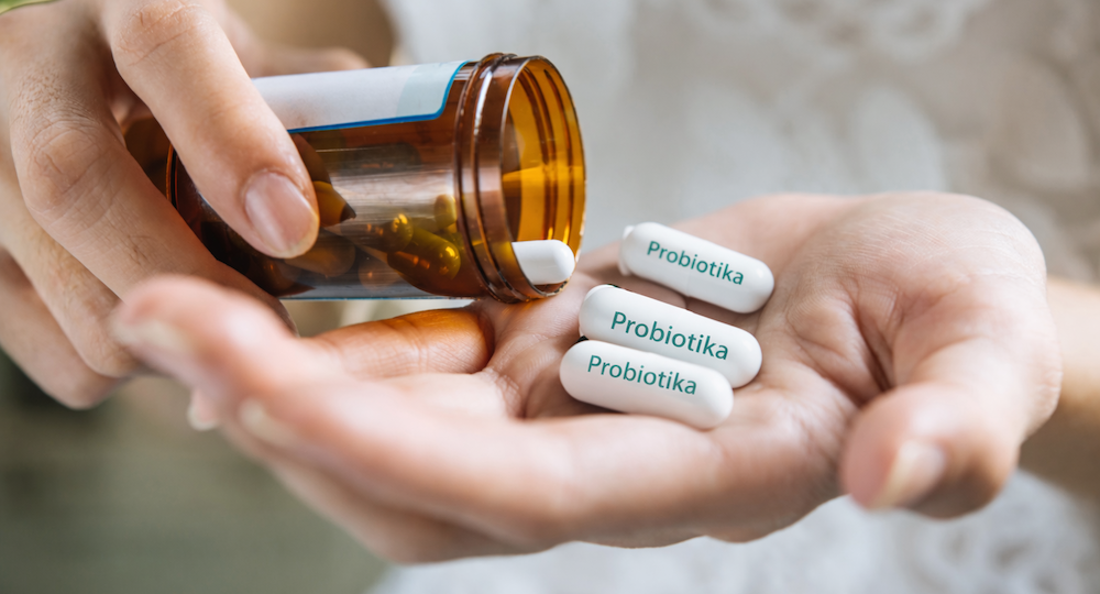 Kvinde med probiotika