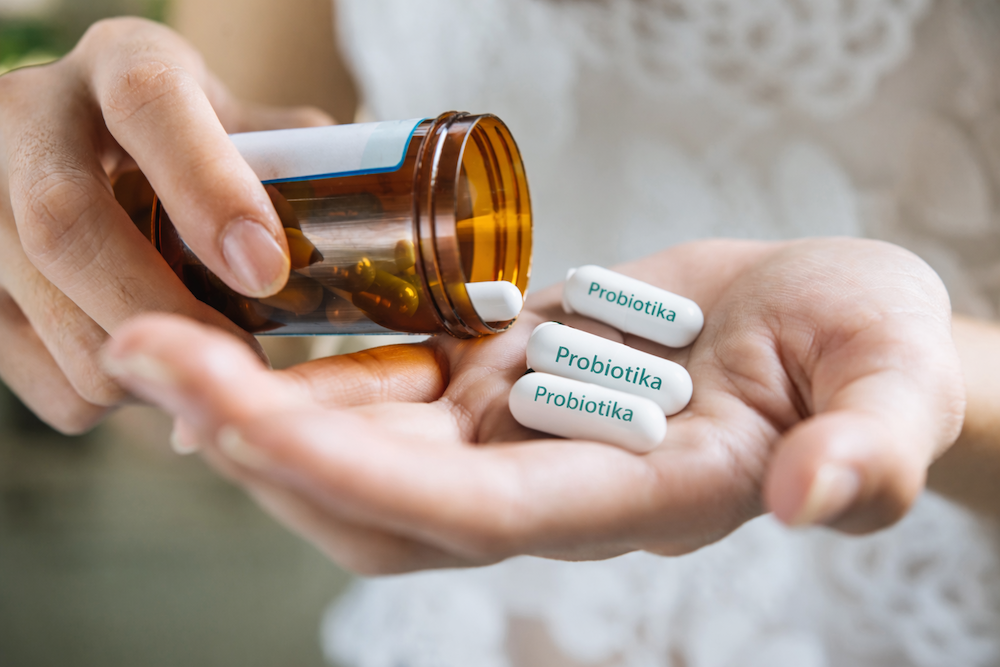 Kvinde med probiotika